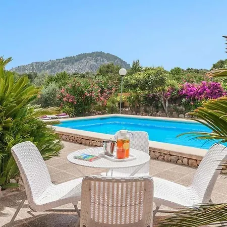 Sleeps 6 Pool Air Con Wifi *